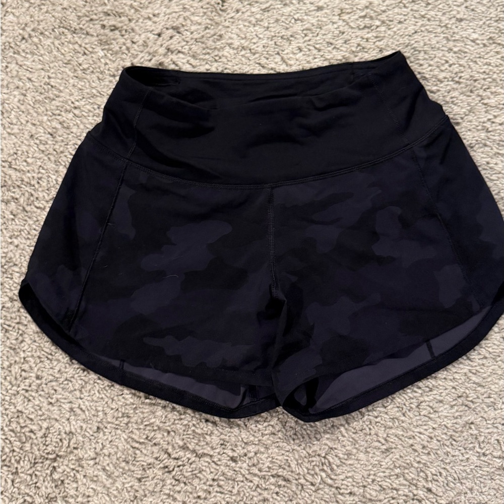 Lululemon Speed Up High Rise shorts